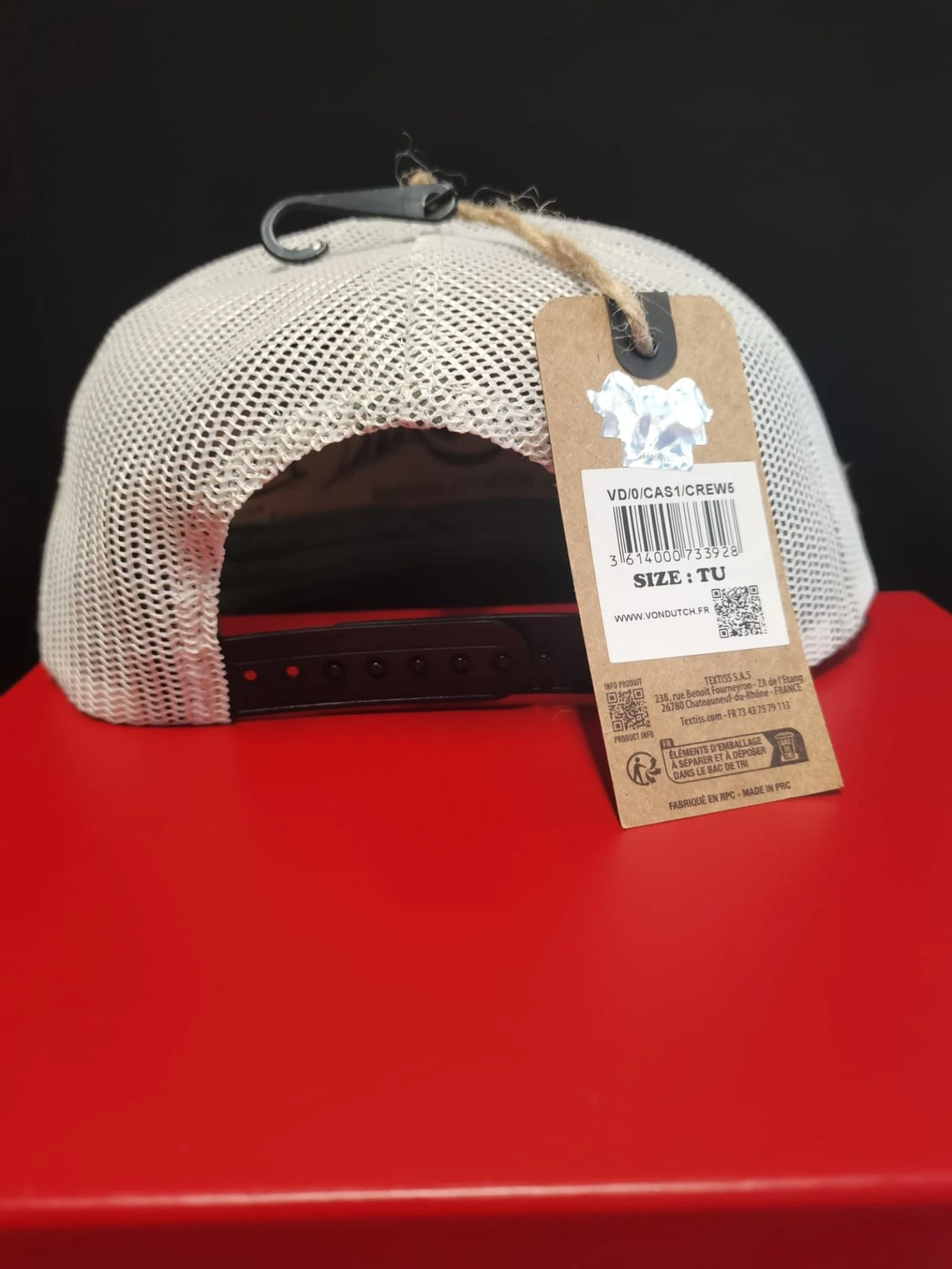 Von Ducht Cap – photo 12